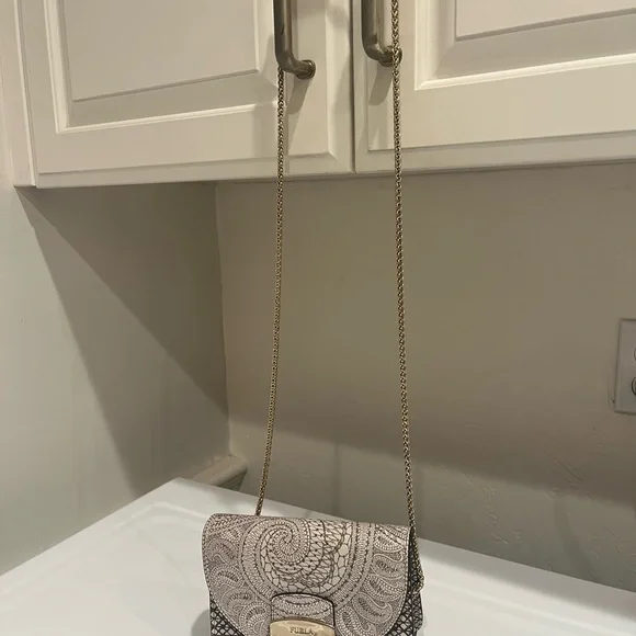 FURLA METRÓPOLIS PRINTED LEATHER‎ Cream shoulder bag